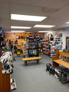 Larson’s Ski & Sport