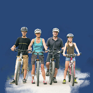 Charter Sports Ski, Snowboard & Bike Rentals – Taylor’s Crossing