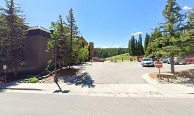 Beaver Run Lobby Store